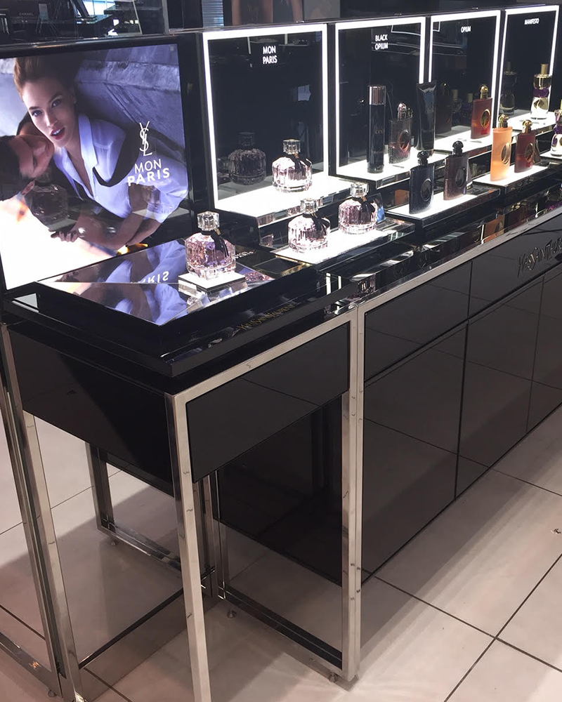 Beauty display units